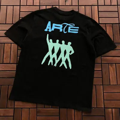 ￥~85 AR🔥E AN🔥W🔥RP T-SHIRT 77012012 (im 176CM 58KG iwear size M in the photo)
