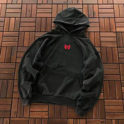 ￥~185 B🔥L🔥🔥🔥IA🔥A HOODIE 77012369 (im 180CM 68KG iwear size S in the photo)