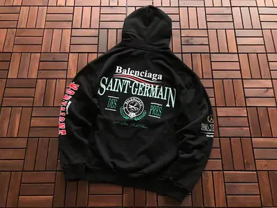 ￥~185 B🔥L🔥🔥🔥IA🔥A HOODIE 77012326 (im 180CM 68KG iwear size S in the photo)