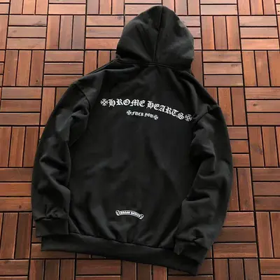 ¥~139 CH🔥OM🔥 HE🔥RTS HOODIE 77012313 (im 180CM 68KG iwear size M in the photo)