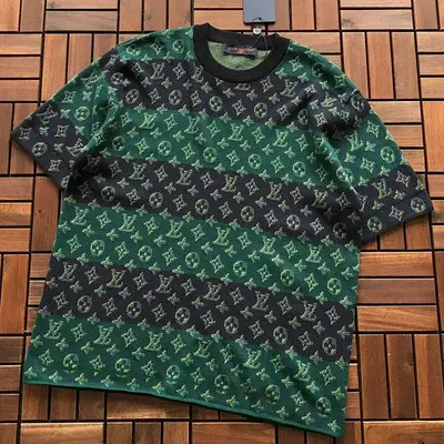 ¥~169 L🔥T-SHIRT SWEATER 55012524 (im 176CM 58KG iwear size M in the photo)