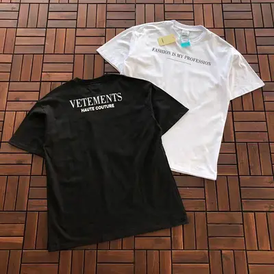 ¥~115 VETEMENTS T-SHIRT 66012576 (im 176CM 58KG iwear size M in the photo)