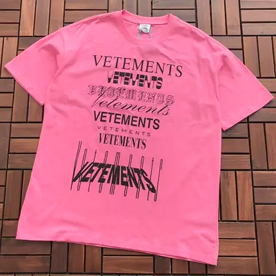 ¥ ~ 115 VETEMENTS T-SHIRT66012564 (im 176CM 58KG iwear size L in the photo)