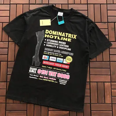 ¥ ~ 115 VETEMENTS T-SHIRT 66012557 (im 185CM 80KG iwear size M in the photo)