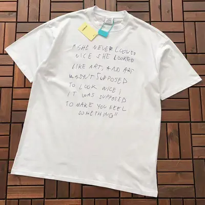 ¥~115 VETEMENTS T-SHIRT 66012553 (im 176CM 58KG iwear size M in the photo)