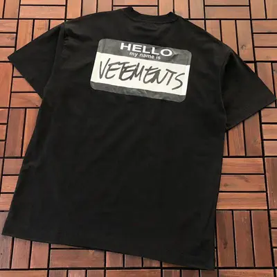 ¥~115 VETEMENTS T-SHIRT 66012535 (im 185CM 80KG iwear size M in the photo)