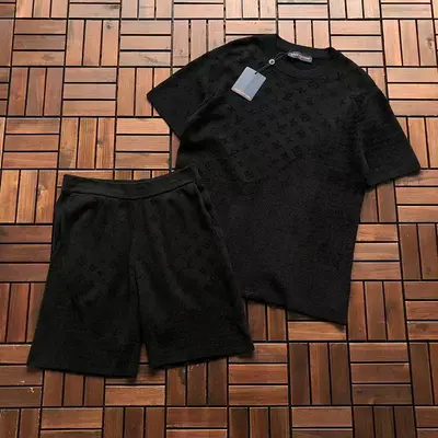 TOP ¥ ~169 PANTS¥ ~ 169 L🔥T-SHIRT SHORTS SWEATER 55012502(im 176CM 58KG iwear size S in the photo)