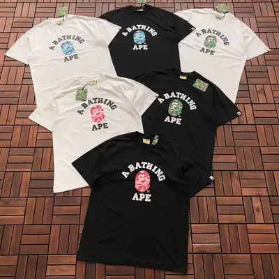 ￥~109 BAPE T-SHIRT 55012625 (im 180CM 68KG iwear size L in the photo)
