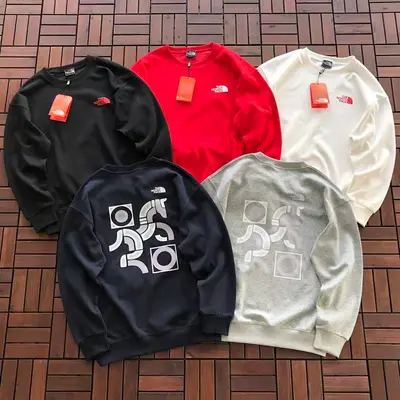 ￥~115 T🔥🔥 N🔥🔥F🔥🔥SWEATER 66012693 (im 185CM 80KG iwear size L in the photo)