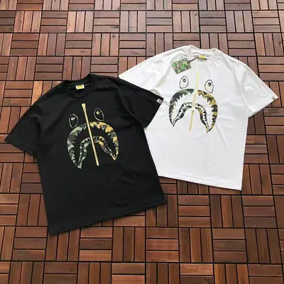 ¥~109 BAPE T-SHIRT 55012606 (im 180CM 68KG iwear size L in the photo)