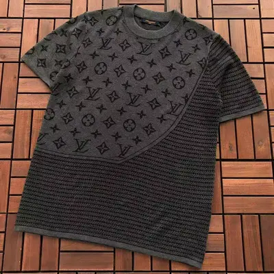 ¥~139 L🔥T-SHIRT SWEATER 66012658 (im 185CM 80KG iwear size M in the photo)