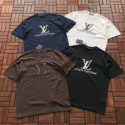 ￥~115 L🔥T-SHIRT 55012725 (im 176CM 58KG iwear size M in the photo)
