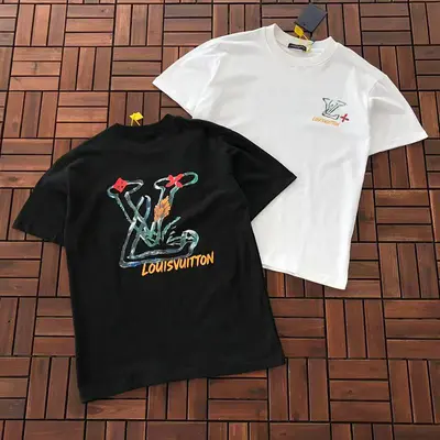 ￥~95 L🔥T-SHIRT 77012721 (im 176CM 58KG iwear size M in the photo)