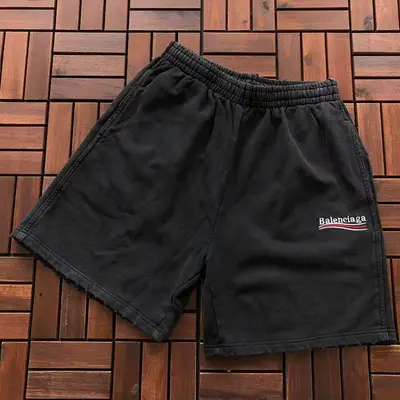 ￥~159 B🔥L🔥🔥🔥IA🔥A SHORTS 55012719 (im 176CM 58KG iwear size M in the photo)