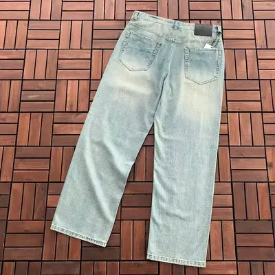 ￥~175 F🔥🔥D🔥 JEANS 66012747 (im 185CM 80KG iwear size 33 in the photo)