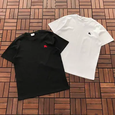 ￥~85 B🔥RB🔥RRY T-SHIRT 66012727 (im 185CM 80KG iwear size XL in the photo)