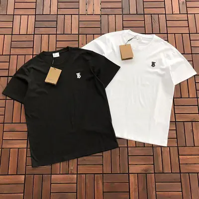 ￥~85 B🔥RB🔥RRY T-SHIRT 66012721 (im 185CM 80KG iwear size XL in the photo)