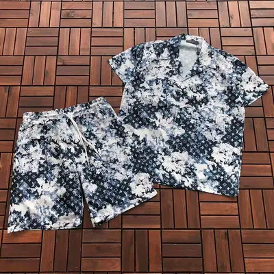 TOP ¥~85 PANTS ¥~ 79 L🔥T-SHIRT SHIRT SHORTS 77012881 (im 176CM 58KG iwear size L in the photo)