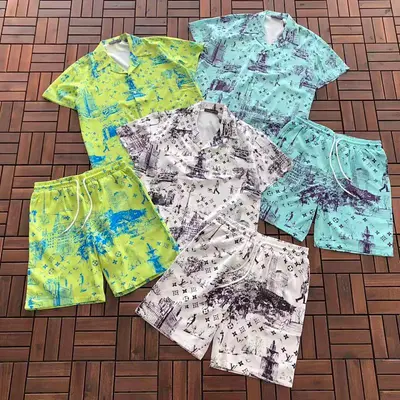 TOP ¥~85 PANTS ¥~79 L🔥T-SHIRT SHIRT SHORTS 77012811 (im 176CM 58KG iwear size L in the photo)