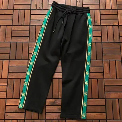 ￥~169 G🔥C🔥I TROUSERS 77012807 (im 176CM 58KG iwear size M in the photo)
