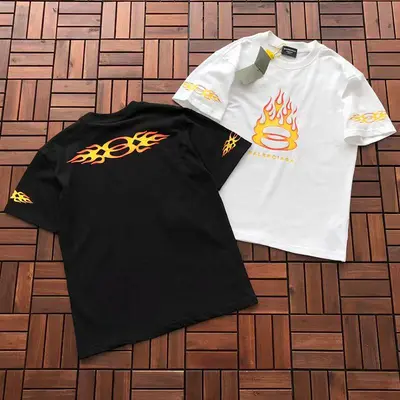 ￥~99 B🔥L🔥🔥🔥IA🔥A T-SHIRT 77012944 (im 180CM 68KG iwear size M in the photo)