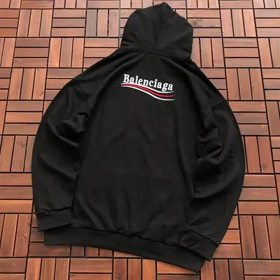 ￥~139 B🔥L🔥🔥🔥IA🔥A HOODIE 77012929 (im 185CM 70KG iwear size M in the photo)