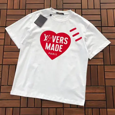 ￥~109 L🔥T-SHIRT 77012973 (im 176CM 58KG iwear size M in the photo)