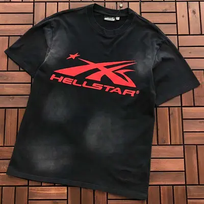 ￥~109 HELLSTAR T-SHIRT 55012974 (im 185CM 80KG iwear size S in the photo)
