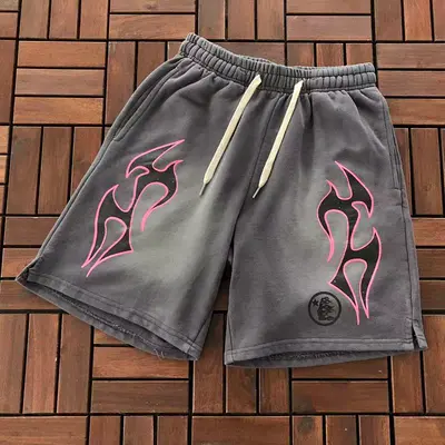 ￥~125 HELLSTAR SHORTS 55012972 (im 185CM 80KG iwear size S in the photo)