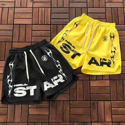 ￥~115 HELLSTAR SHORTS 55012970 (im 185CM 80KG iwear size S in the photo)