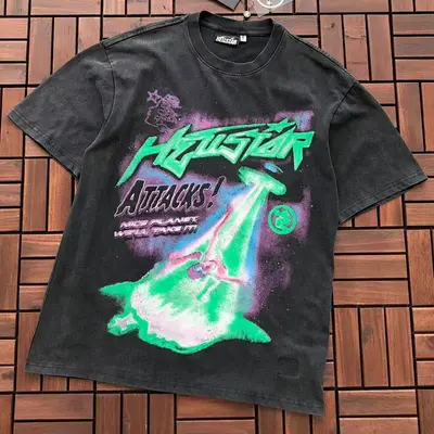 ￥~109 HELLSTAR T-SHIRT 55012945 (im 185CM 80KG iwear size S in the photo)