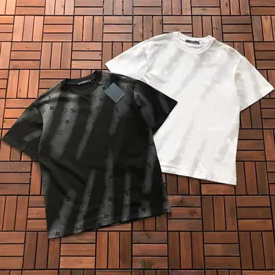 ￥~109 L🔥T-SHIRT 77012905 (im 176CM 58KG iwear size M in the photo)