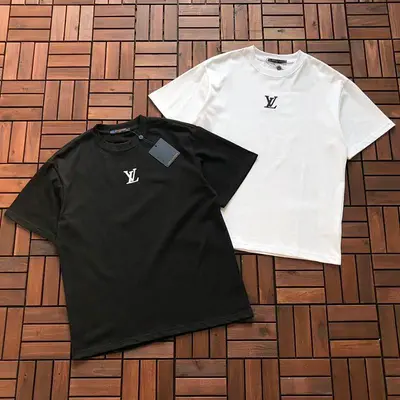 ￥~109 L🔥T-SHIRT 77012901 (im 176CM 58KG iwear size M in the photo)