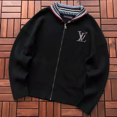 ￥~278 L🔥SWEATER 55020179 (im 176CM 58KG iwear size S in the photo)
