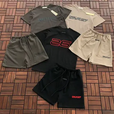 TOP ¥~ 99 PANTS ¥~ 125 FOG T-SHIRT SHORTS 66020203 (im 185CM 80KG iwear size M in the photo)