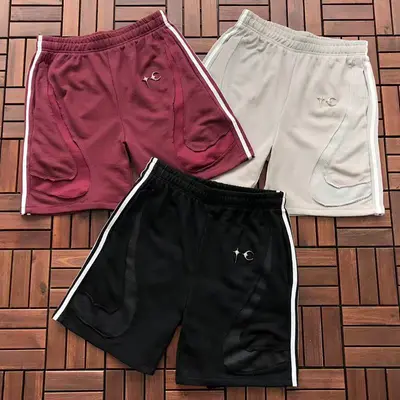 ¥~119 THUG CLUB SHORTS 55020561 (im 176CM 58KG iwear size XL in the photo)