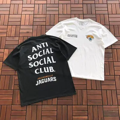 ¥~85 ANTI SOCIAL SOCIAL CLUB T-SHIRT 55020624 (im 185CM 70KG iwear size L in the photo)