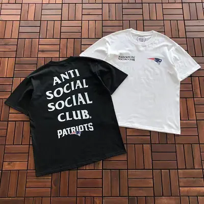 ¥~85 ANTI SOCIAL SOCIAL CLUB T-SHIRT 55020622 (im 185CM 70KG iwear size L in the photo)