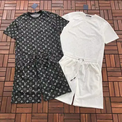 TOP ¥~109 PANTS ¥~109 L🔥T-SHIRT SHORTS 55020862 (im 180CM 68KG iwear size L in the photo)