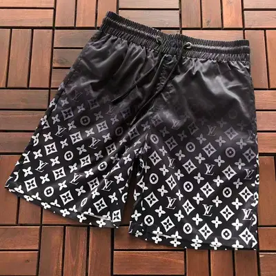 ￥~95 L🔥 SHORTS 55020922 (im 176CM 58KG iwear size L in the photo)