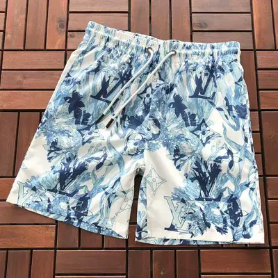 ￥~95 L🔥 SHORTS 55020816 (im 176CM 58KG iwear size L in the photo)