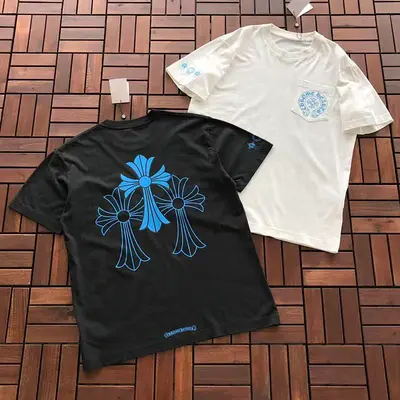¥~109 CH🔥OM🔥 HE🔥RTS T-SHIRT 55022532 (im 180CM 68KG iwear size S in the photo)
