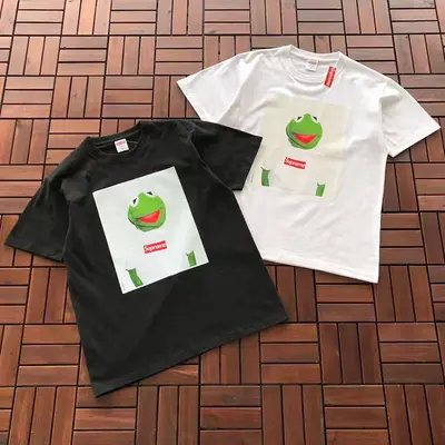￥~95 S🔥P🔥E🔥E T-SHIRT 55022771 (im 176CM 58KG iwear size M in the photo)