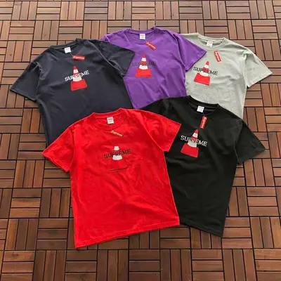 ￥~95 S🔥P🔥E🔥E T-SHIRT 55022744 (im 176CM 58KG iwear size M in the photo)