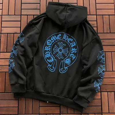 ￥~139 CH🔥OM🔥 HE🔥RTS HOODIE 77022716 (im 185CM 80KG iwear size M in the photo)