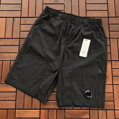 ¥~215 C.P. SHORTS 55030225 (im 176CM 58KG iwear size 48 in the photo)
