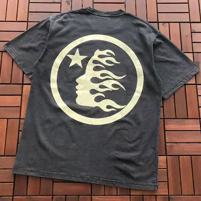 ¥~115 HELLSTAR T-SHIRT 66030479 (im 176CM 58KG iwear size M in the photo)