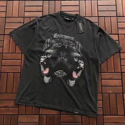 ￥~115 REPRESENT T-SHIRT 66030462 (im 176CM 58KG iwear size M in the photo)