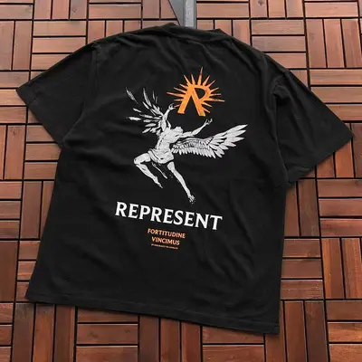 ￥ ~115 REPRESENT T-SHIRT 66030461 (im 176CM 58KG iwear size M in the photo)