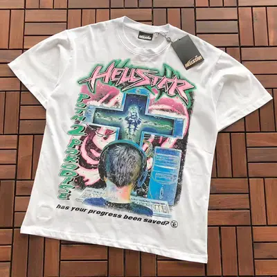 ¥~109 HELLSTAR T-SHIRT 66030421 (im 176CM 58KG iwear size L in the photo)